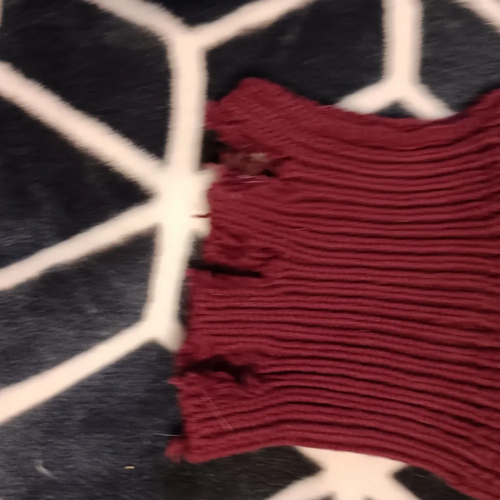 Sweater - Picture 3 of 5